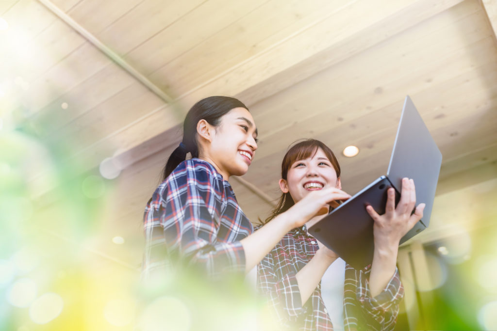 企業募集ページ(チラシ)で記載すべき6つの項目のバナー画像