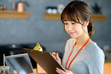 大学生アンケートの重要性のアイキャッチ画像