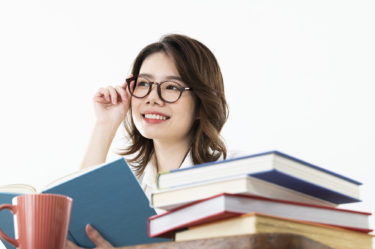 文系学生の就活動向と効果的な採用方法を徹底解説！のアイキャッチ