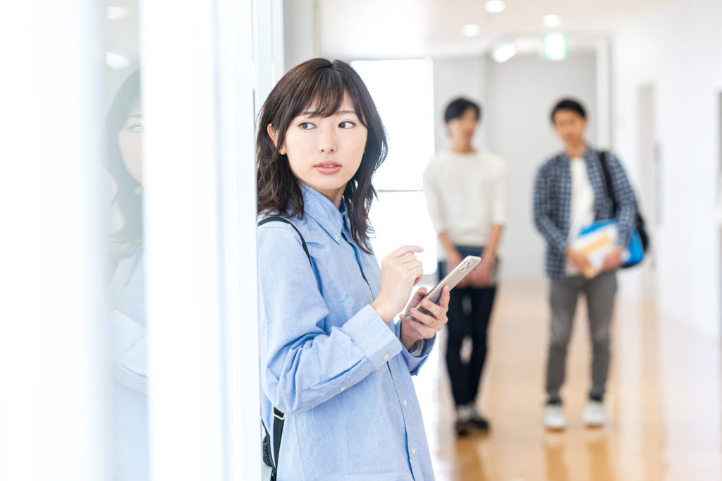 サークルに入らないデメリット