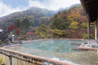 サークル合宿の費用を安く抑え、参加率を高める方法