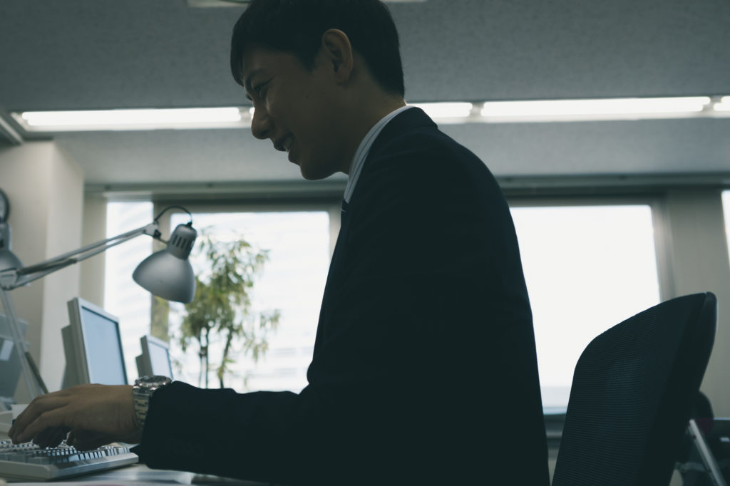 【データ・評判編】客観的な数字で見る見分け方